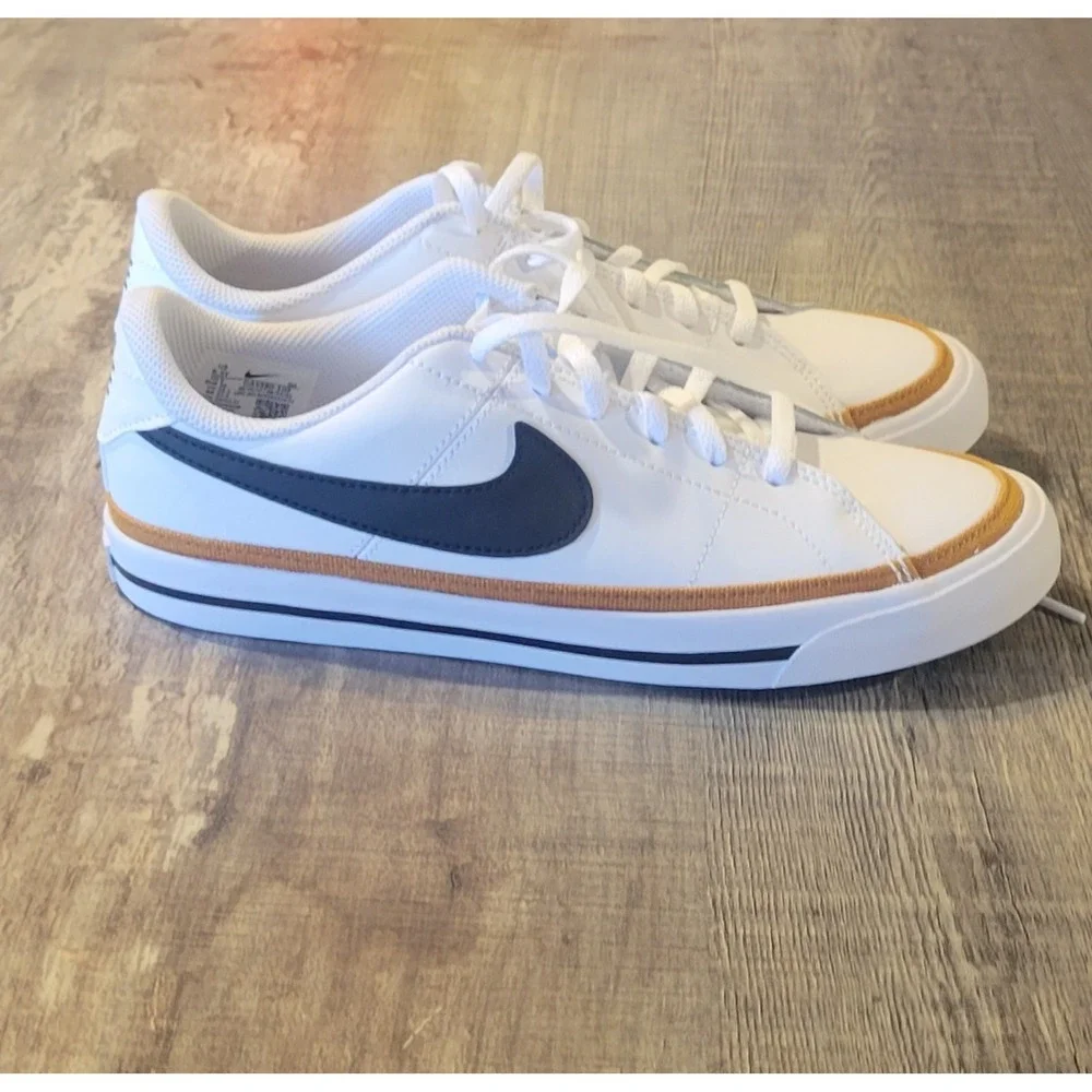 Nike Court Legacy GS Sneakers White Black Lifestyle Shoes Size 6.5Y DA5380-102